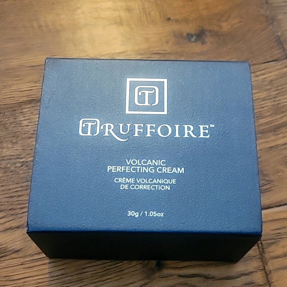 Perfecting cream